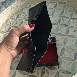 Guess Leather Trifold Wallet & Keychain